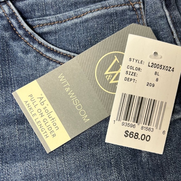 Wit & Wisdom Pull on Glider Ankle Length Distressed Denim jean - Picture 8 of 14